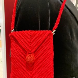 Crochet crossbody phone bag